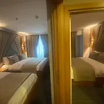Besiktas Vip & *