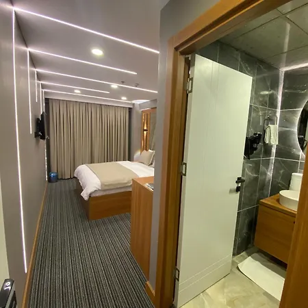 Besiktas Vip & Хостел Стамбул