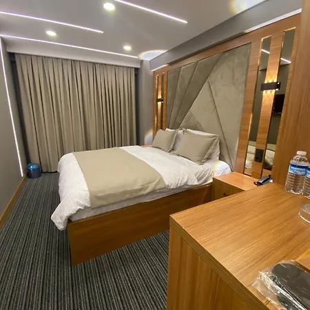 Vandrerhjem Besiktas Vip & *