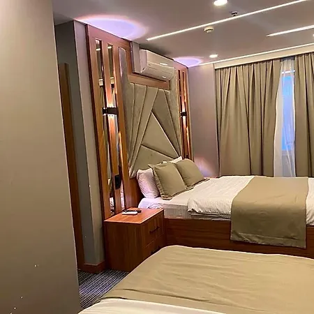 Vandrarhem Besiktas Vip & *