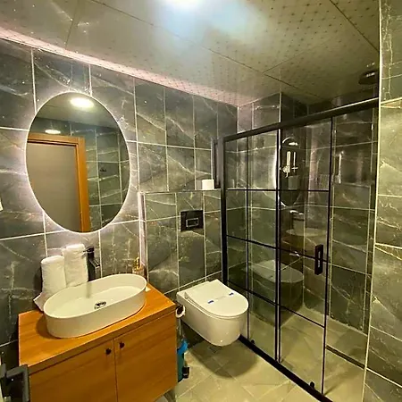 Besiktas Vip & *