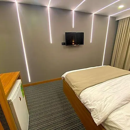 Besiktas Vip & *