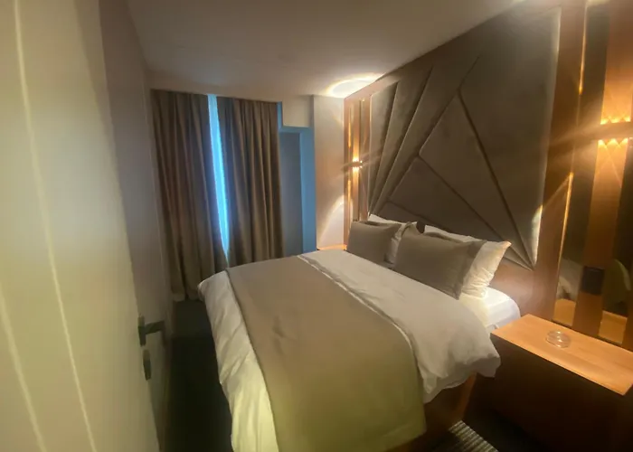 Beşiktaş Vip Hotel&suites Hostel *